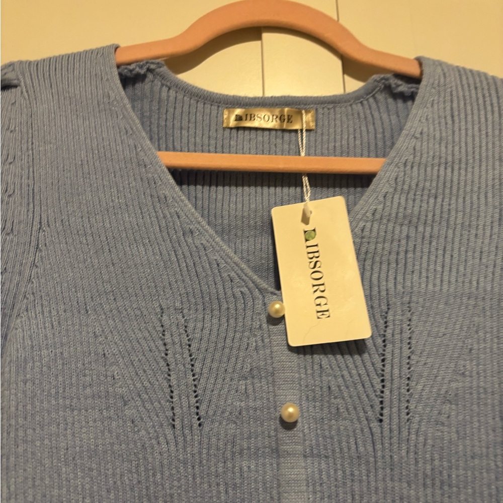 NWT Blue Ribbed Knit Sweater Pearl Accents Lace Cuff Top Size L - Picture 8 of 14